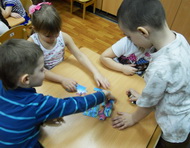 Очень голодная гусеница приглашает почитать!