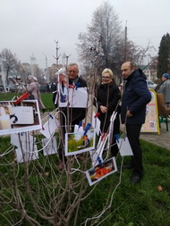 Пришвинка в Рябиновом сквере