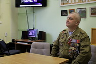 Равнение на героев 