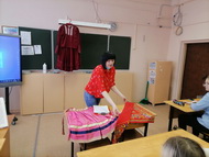 Национальный костюм: родник народного творчества