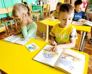 Как мы помогли петушку разноцветным стать