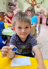 Голубые цветы Гжели