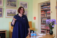  «Любое писательство начинается с придумывания истории»