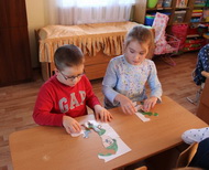 Мечтают мальчишки солдатами стать