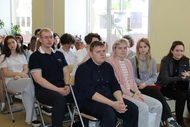 В гостях у орловцев автор романа про военный Орёл