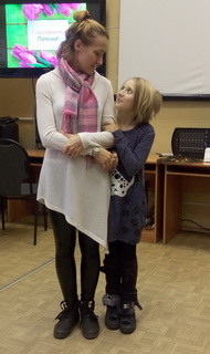 Праздник мам в библиотеке