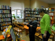 Герои мультфильмов на книжных страничках